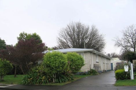 Photo of property in 215 Sunnybank Crescent, Camberley, Hastings, 4120