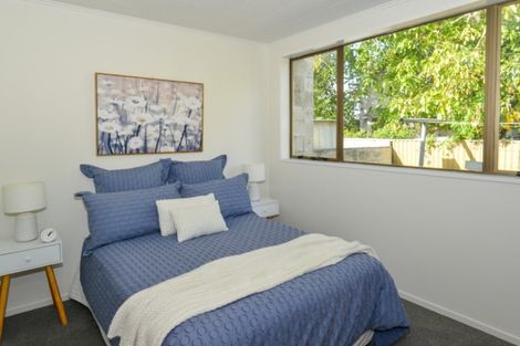 Photo of property in 402 Alexandra Street, Hastings, 4122