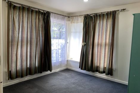 Photo of property in 207 Memorial Avenue, Burnside, Christchurch, 8053