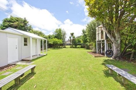 Photo of property in 124 Hewer Crescent, Naenae, Lower Hutt, 5011