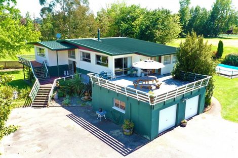 Photo of property in 67 Mangaroa Road, Longlands, Hastings, 4174