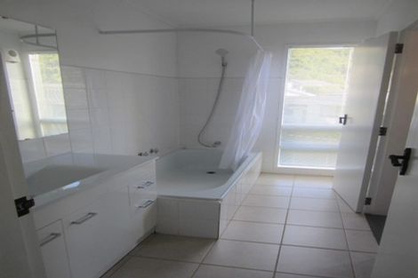 Photo of property in 79 Oriel Avenue, Tawa, Wellington, 5028