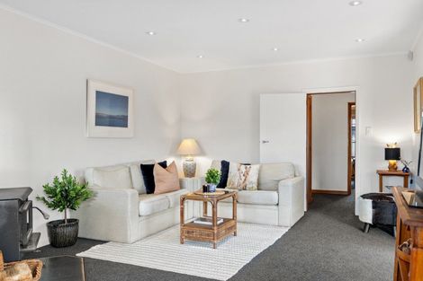 Photo of property in 5 Bucknell Street, Sockburn, Christchurch, 8042