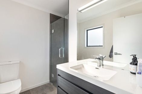 Photo of property in 127 Junction Road, Mangorei, New Plymouth, 4371