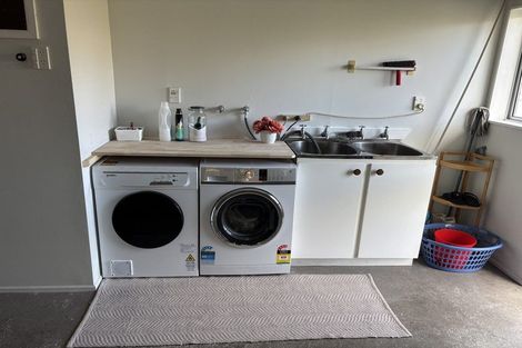 Photo of property in 100 Newell Road, Tokoroa, 3491