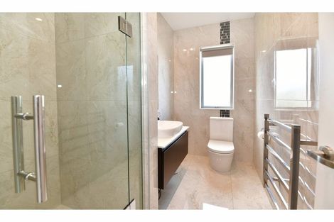 Photo of property in 13 Harvest Avenue, Orewa, 0931