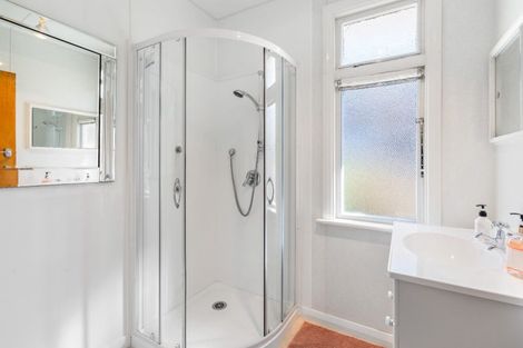 Photo of property in 69 Kaikorai Valley Road, Kaikorai, Dunedin, 9010