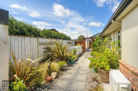 Photo of property in 3 Ron Place, Fitzherbert, Palmerston North, 4410