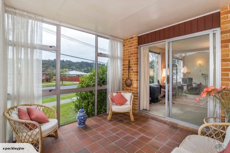 Photo of property in 301 Stokes Valley Road, Stokes Valley, Lower Hutt, 5019