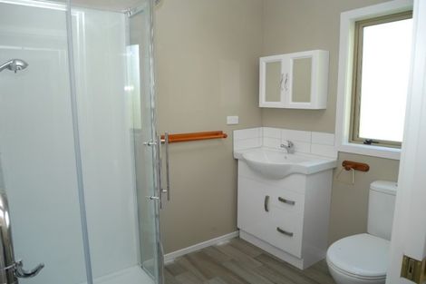 Photo of property in 11 Kebbell Drive, Waikanae, 5391