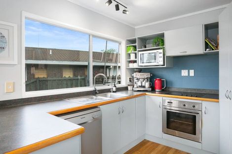 Photo of property in 39 Sheridan Crescent, Leamington, Cambridge, 3432