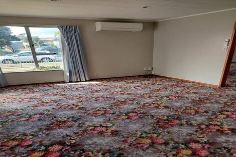 Photo of property in 108 Hillcrest Road, Papatoetoe, Auckland, 2025