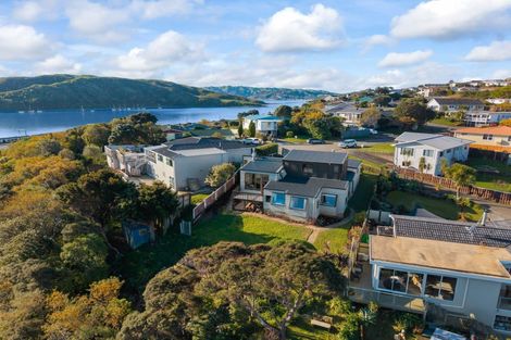 Photo of property in 7 Ayr Place, Papakowhai, Porirua, 5024