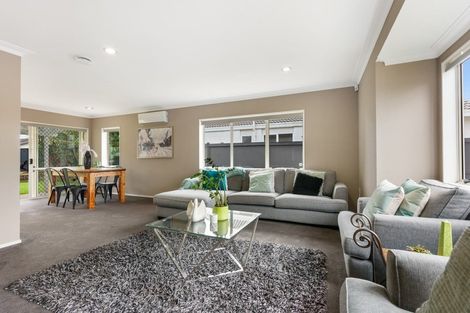 Photo of property in 48 Kilimanjaro Drive, Northpark, Auckland, 2013