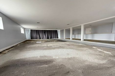 Photo of property in 60 Orams Road, Hillpark, Auckland, 2102