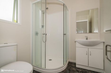 Photo of property in 1 Norfolk Place, Tairua, 3508