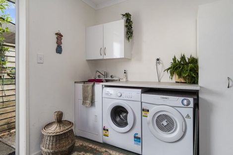 Photo of property in 6 Capstan Close, Pyes Pa, Tauranga, 3112