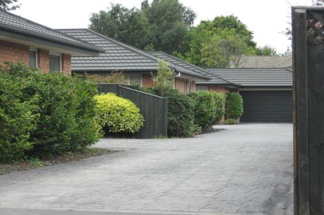 Photo of property in 2/30 Newnham Terrace, Upper Riccarton, Christchurch, 8041
