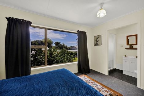 Photo of property in 86 Blake Street, Waitara, 4320