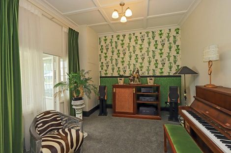 Photo of property in 47 Vigor Brown Street, Napier South, Napier, 4110
