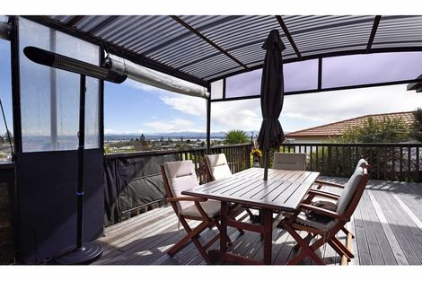 Photo of property in 14 Wiltshire Place, Stoke, Nelson, 7011