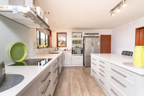 Photo of property in 145 Hagart-alexander Drive, Mosgiel, 9024