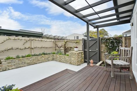 Photo of property in 4/21 Winchester Street, Merivale, Christchurch, 8014