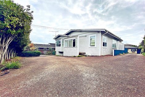 Photo of property in 1 Camden Road, Sandringham, Auckland, 1025