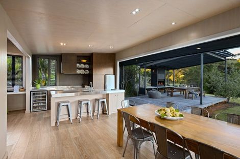 Photo of property in 851b Takatu Road, Tawharanui Peninsula, Matakana, 0986