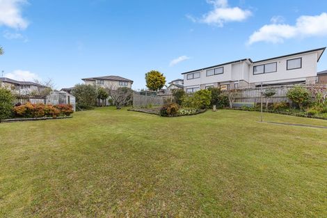 Photo of property in 5 Valron Road, Te Atatu South, Auckland, 0602