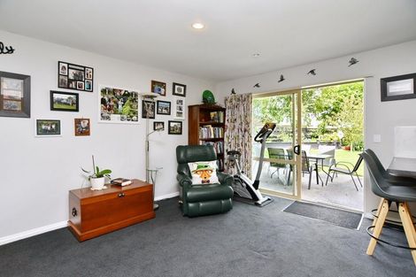 Photo of property in 44 Panckhurst Drive, Woodend, 7610