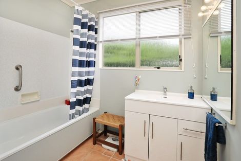 Photo of property in 43 Layard Street, Windsor, Invercargill, 9810