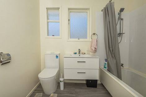 Photo of property in 217 Heatley Road, Whakapirau, 0583