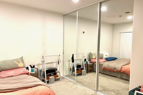 Photo of property in Embassy Apartments, 4g/18 Wakefield Street, Auckland Central, Auckland, 1010