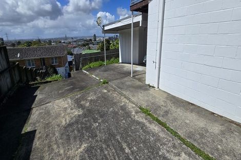 Photo of property in 12 Ruawai Road, Mount Wellington, Auckland, 1060