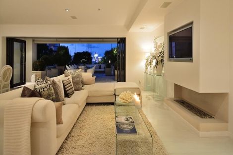 Photo of property in 5a/124 Customs Street West, Auckland Central, Auckland, 1010