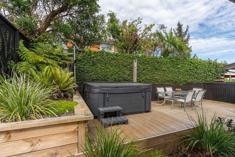 Photo of property in 10 Leyton Place, Nawton, Hamilton, 3200