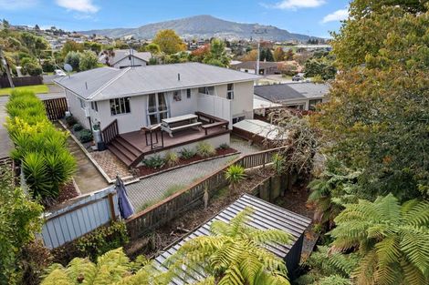 Photo of property in 18 Utuhina Road, Springfield, Rotorua, 3015
