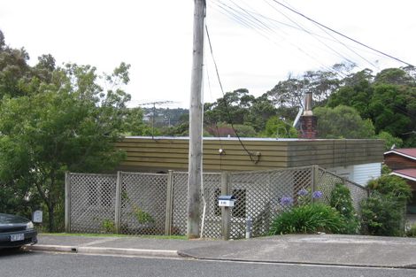 Photo of property in 1/23 Cresta Avenue, Beach Haven, Auckland, 0626