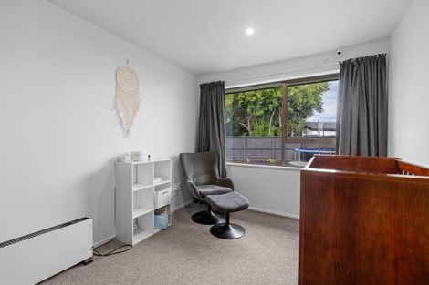 Photo of property in 25 Tivoli Place, Bishopdale, Christchurch, 8053