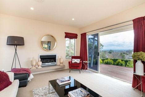 Photo of property in 68 Rochfort Road, Havelock North, 4130