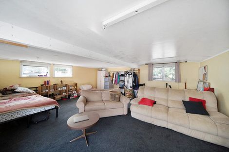 Photo of property in 11 Citril Place, Red Hill, Papakura, 2110