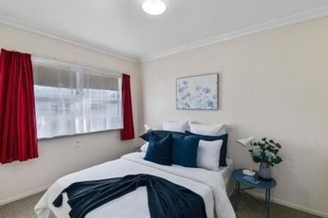 Photo of property in 5 Eton Place, Levin, 5510