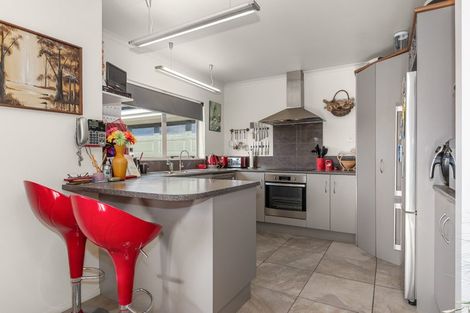 Photo of property in 3 Rainbow Place, Onerahi, Whangarei, 0110