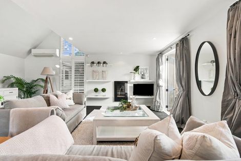 Photo of property in 74 Office Road, Merivale, Christchurch, 8014