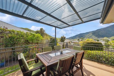 Photo of property in 19 Ranui Street, Waikawa, Picton, 7220