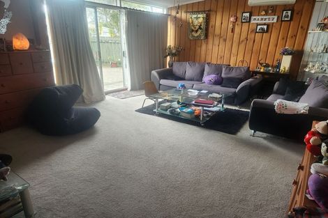 Photo of property in 80 Tiraumea Drive, Pakuranga, Auckland, 2010