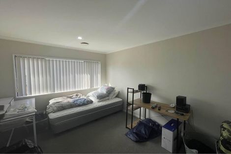 Photo of property in 14a Elliot Street, Howick, Auckland, 2014