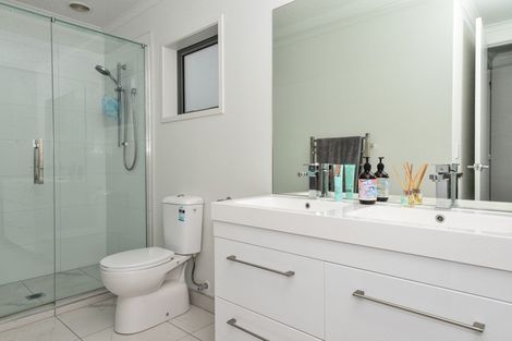 Photo of property in 2/46 North Ridge Drive, Rototuna North, Hamilton, 3281