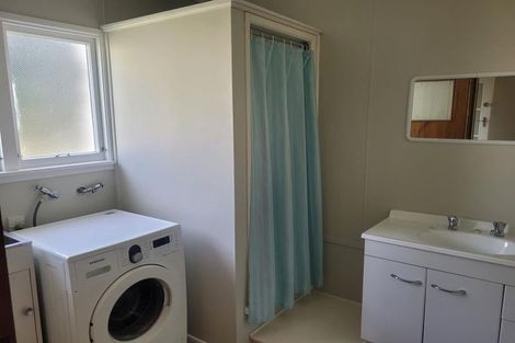 Photo of property in 21 Vivian Street, New Plymouth, 4310